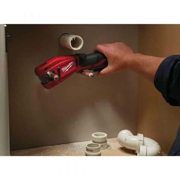 Milwaukee M12 Sub Compact Copper Pipe Cutter